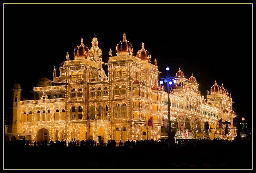 Mysore Palace by Flickr User Ashwin Kumar, CC License = Attribution, Share Alike