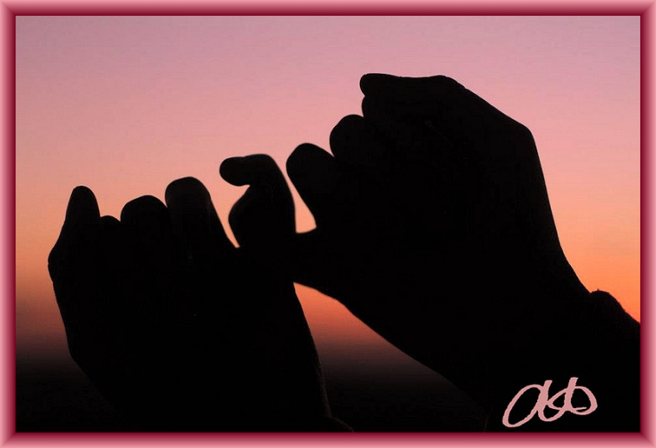 Pinky Promise by Flickr User Ali Holding, CC License = Attribution