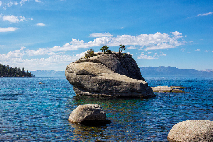 Late Morning at Bonsai Rock by Flickr User Bill Shupp, CC License = Attribution, Noncommercial, No Derivative Works